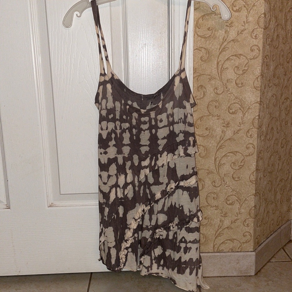 Adorable long ruffled brown and cream tank top